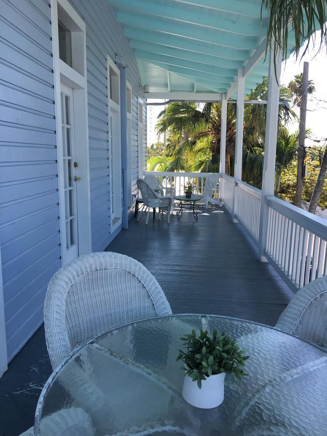 Apartment Balcony,1654281011:JPEG