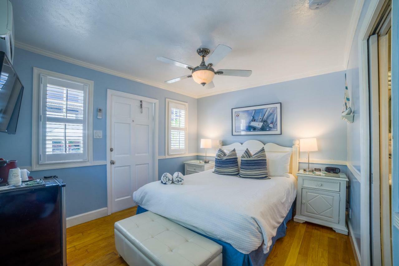 Queen Room - Disability Access,909455422:JPEG