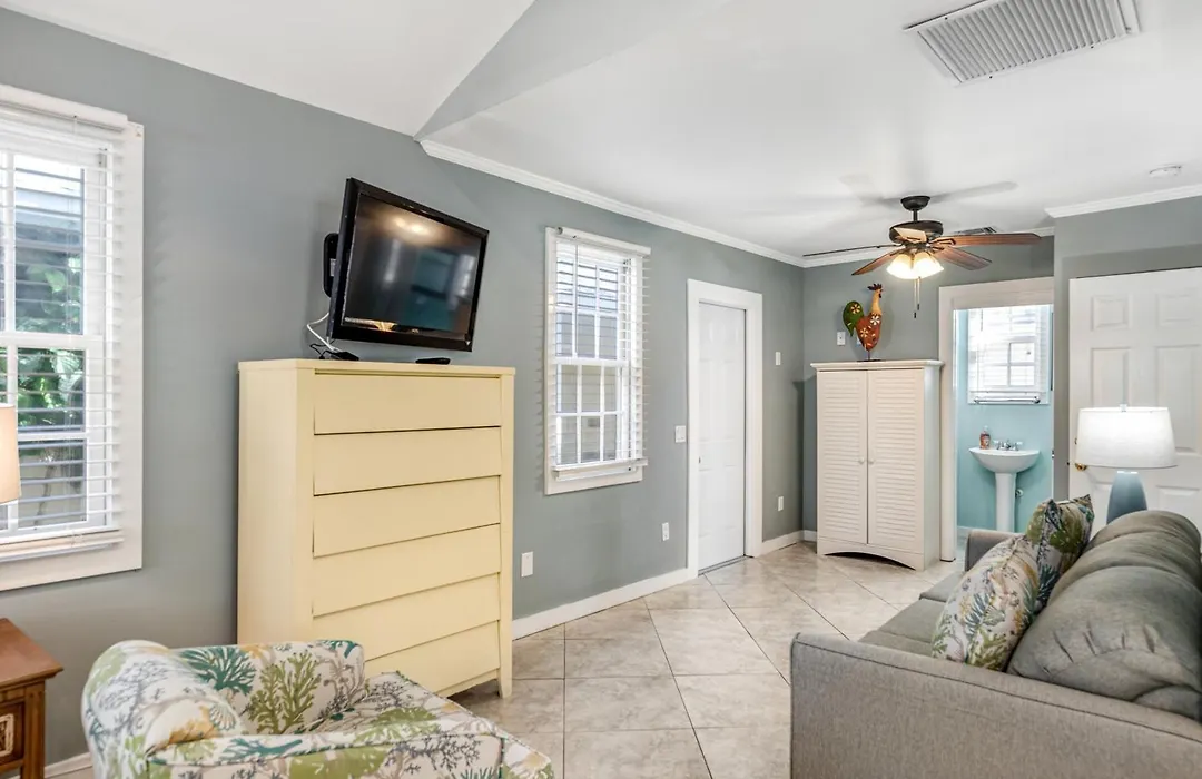 Court Cottages-1