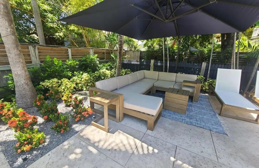Two Duval Street Suites W Parking And Pool-1