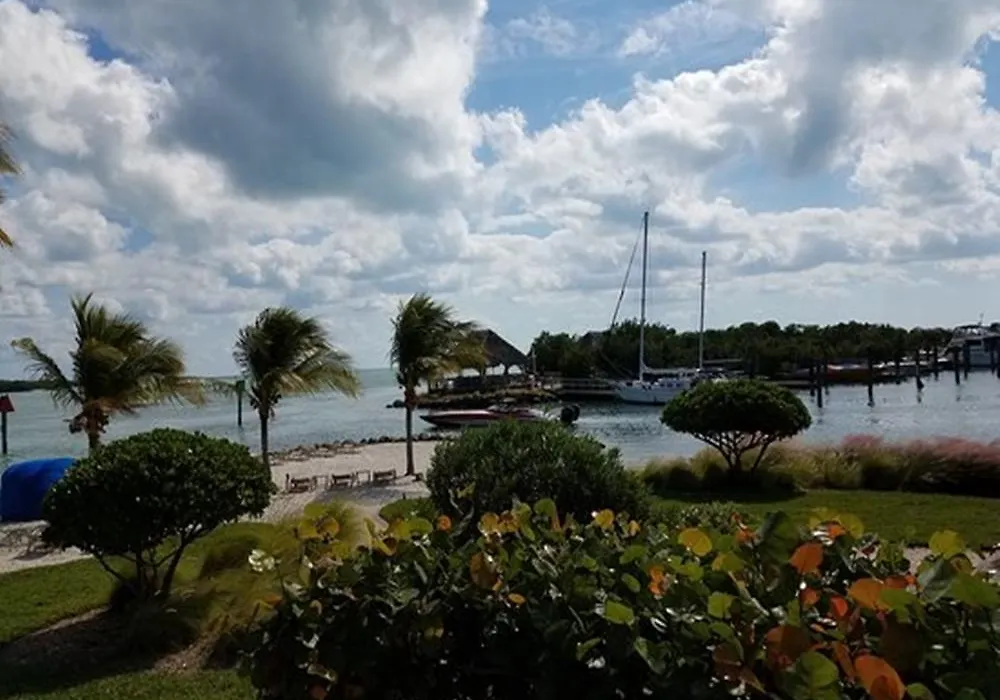 Coconut Beach Resort-1
