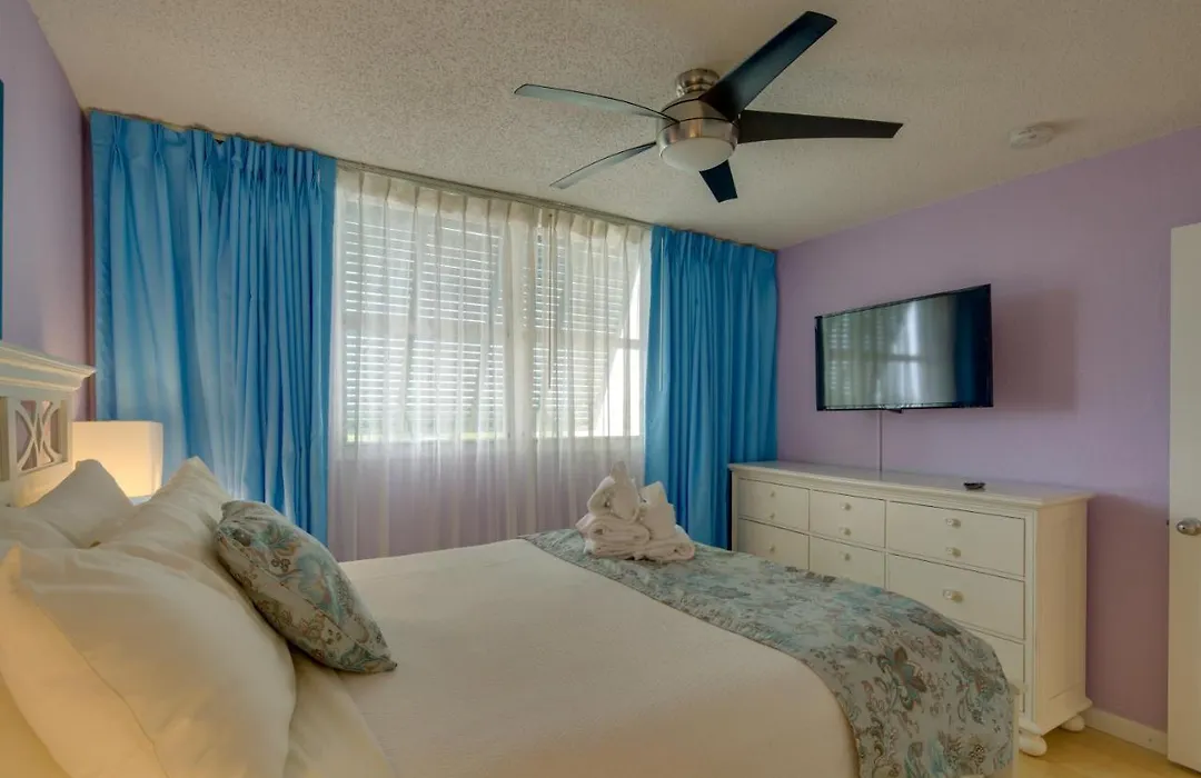 Sunrise Suites Cayo Cruz Suite #308-1
