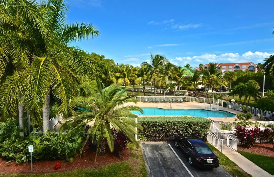 Sunrise Suites Grenada Suite #209-1