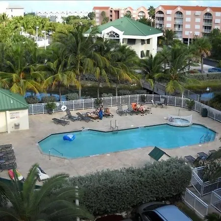 2 Bedroom 2 Bath Condo With Baloney. Sleeps 6, Fully Equipped.-3