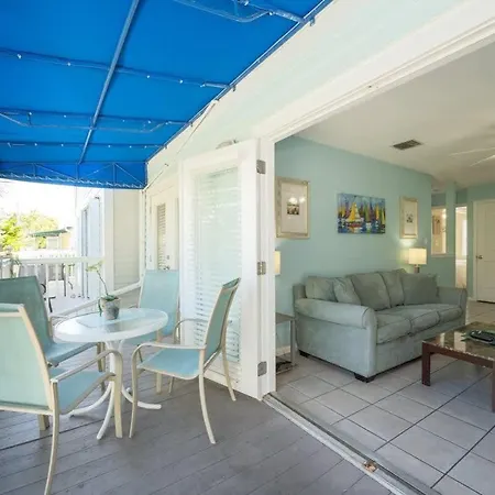 The Lazy Lane By Brightwild-2Nd Floor W Balcony-2