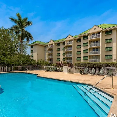 Sunrise Suites - Sea Breeze Suite 101-3