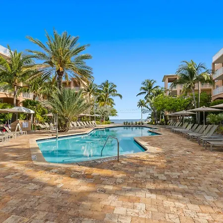 Beachside Resort & Residences-3