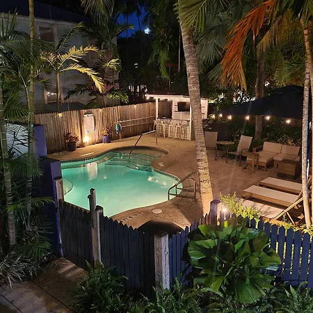 Duval Street Suite W Parking And Pool-2
