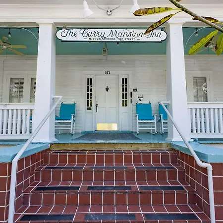 King Suite Balcony - At James House-2