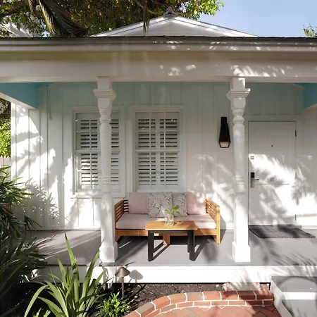 Lighthouse Hotel - Key West Historic Inns-2