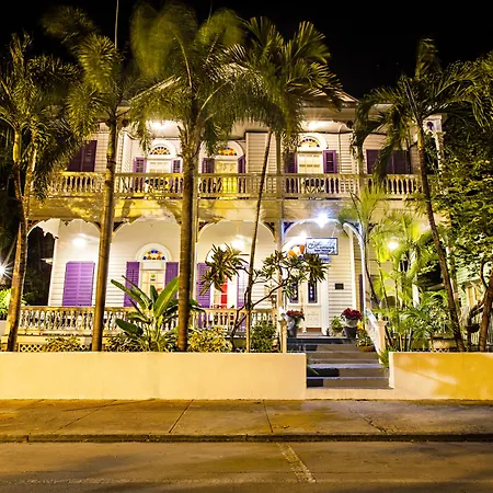 Marreros Guest Mansion - Adult Only-3