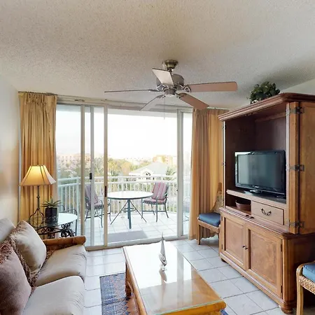 Sunrise Suites Paradise Escape #407-3
