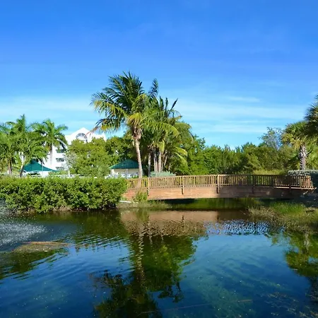 Sunrise Suites Cristobal Suite #411-2