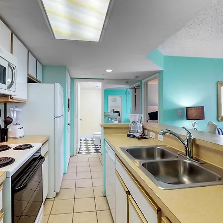 Sunrise Suites Martinique Suite #108-2